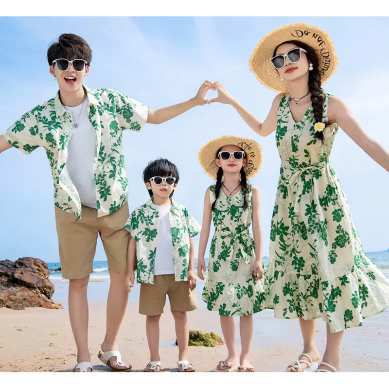 Plant Parent Clothing - ملابس عائلية متطابقة ذات مظهر عطلة