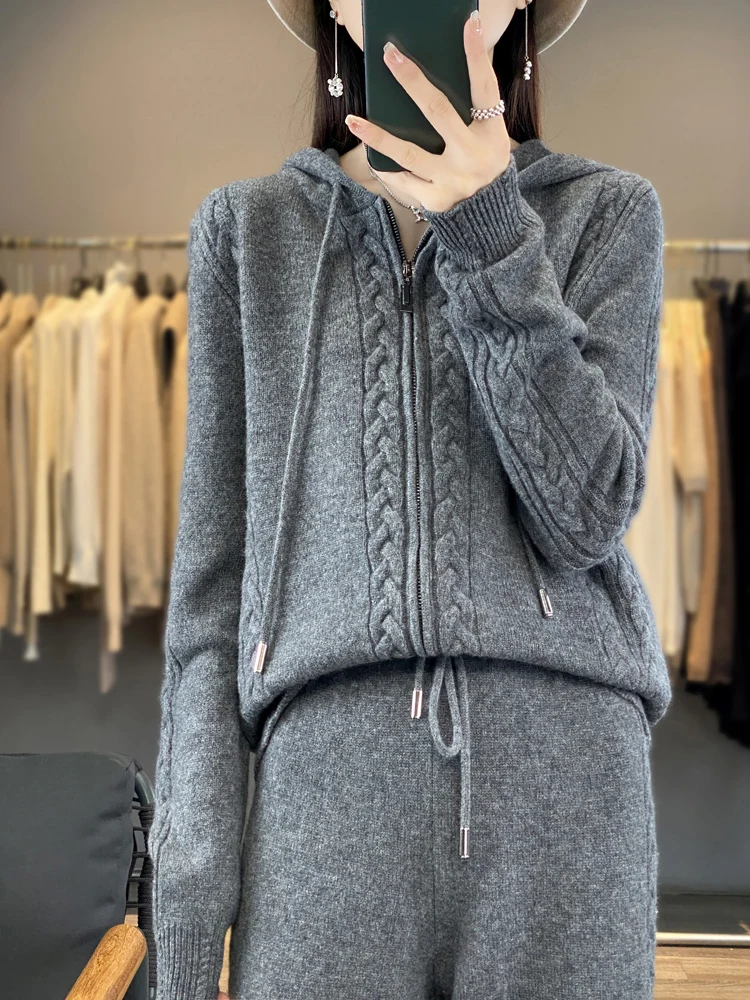 Plant Parent Hoodie - طقم نسائي من قطعتين من الكشمير