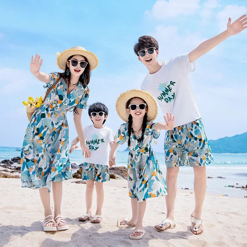 منطقة العطلة، ملابس الزوجين، ف - مراجعة Plant Parent Clothing وسعره